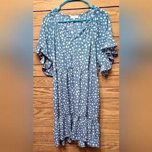 Womans UMGEE tired blue dress size Medium